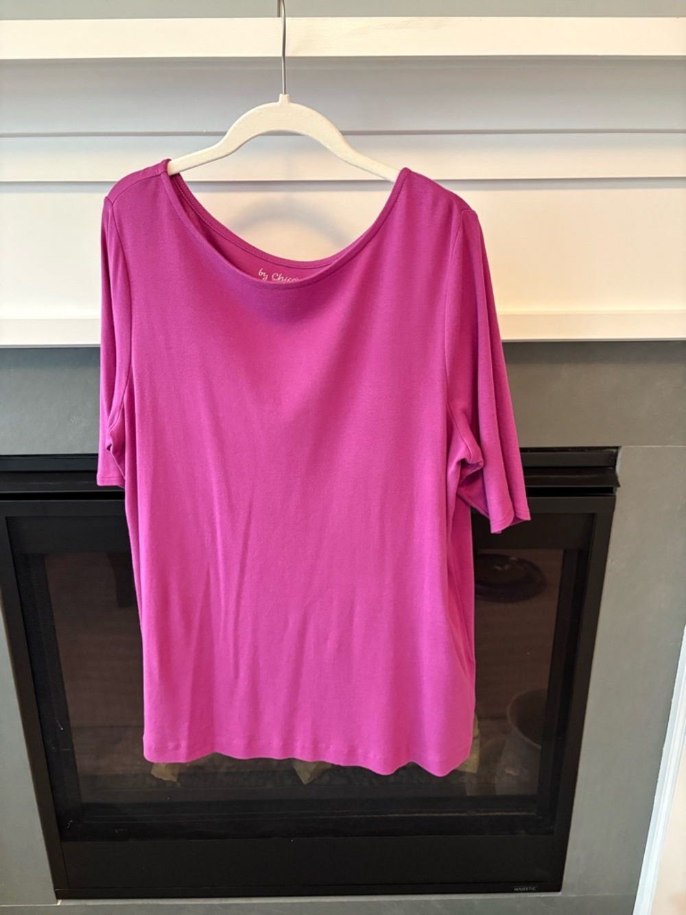 Chico's Scoop Neck Short Sleeve Top in Fuchsia Pink